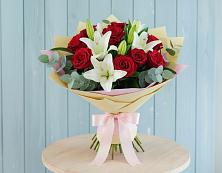 Букет цветов из:  Лилии и Розы #REPLACE_PRED# Рязанской