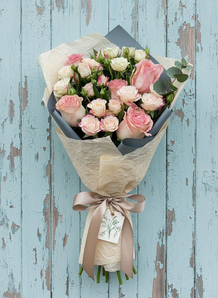 Букет цветов из: Розы в Рязанской