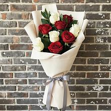 Букет цветов из:  Розы в Рязанской