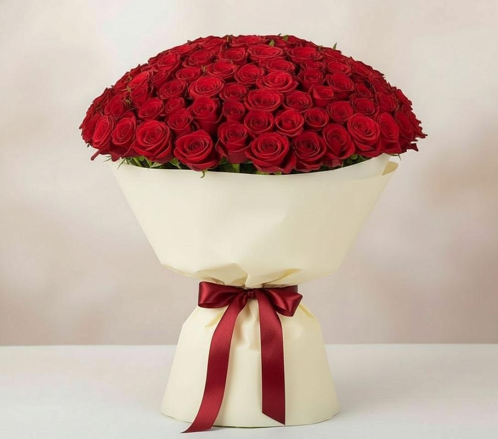 Букет 101 Красная роза Милано в Рязанской