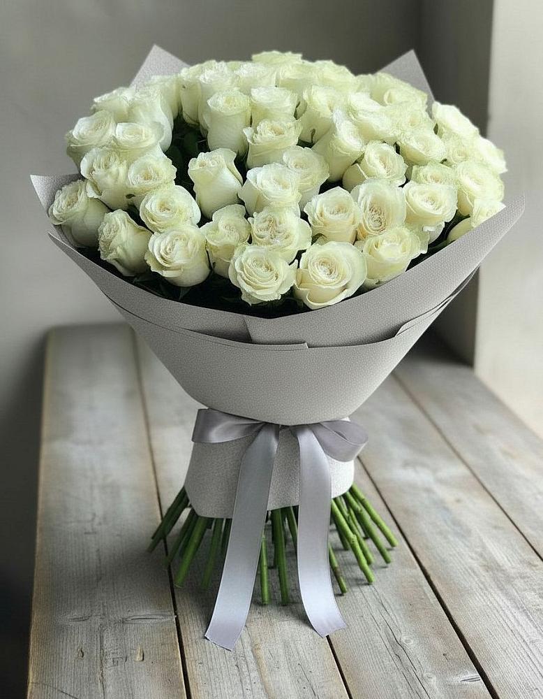 Букет 35 Белых роз в Рязанской