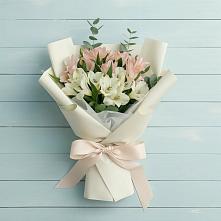 Букет цветов из:  Альстромерии в Рязанской
