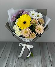 Букет цветов из:  Розы, Герберы и Хризантемы в Рязанской