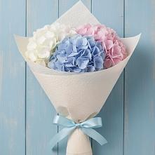 Букет цветов из:  Гортензия #REPLACE_PRED# Рязанской
