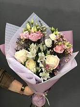 Букет цветов из:  Альстромерии, Розы и Лизиантусы #REPLACE_PRED# Рязанской