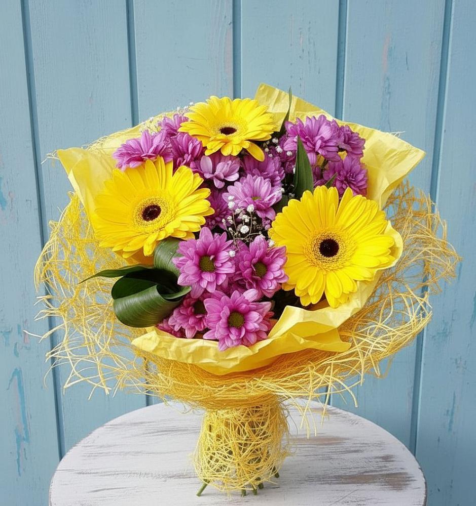 Букет цветов из: Хризантемы и Герберы в Рязанской