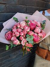 Букет цветов из:  Розы в Рязанской