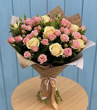 Букет цветов из:  Розы в Рязанской