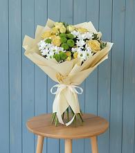 Букет цветов из:  Хризантемы и Розы в Рязанской